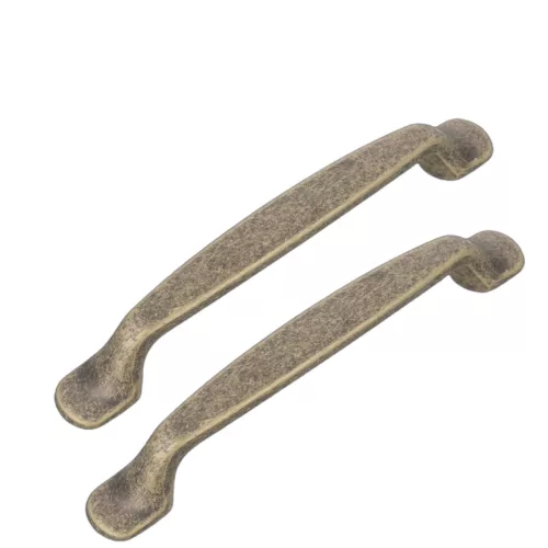 BÚTORFOGANTYÚ PÁR 96MM ANTIK RÉZ AMIG 839