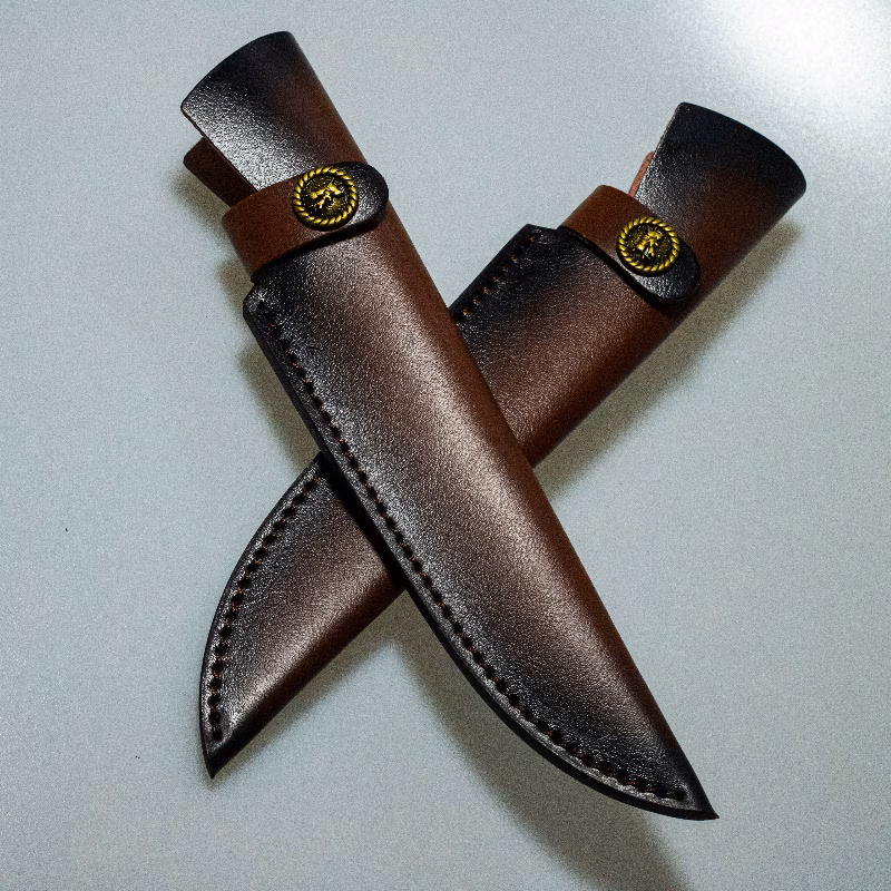 Bőrtok Dombornyomott Mintával, Bőr kés tok